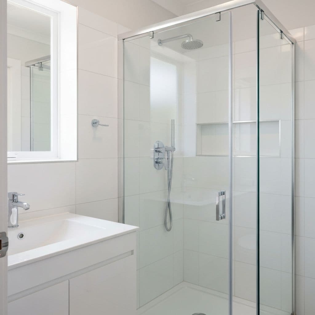 Bathroom Tile & Fixture Update